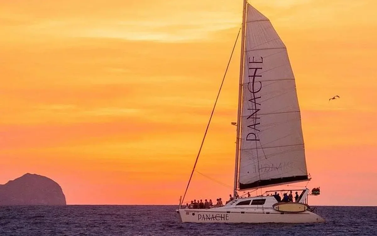 Image of Isla Tortuga Tour - Tiko Tours in Santa Teresa, Costa Rica.