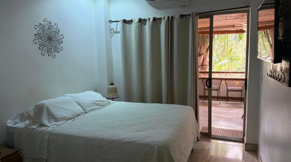 Quiet Queen Balcony Room room 10