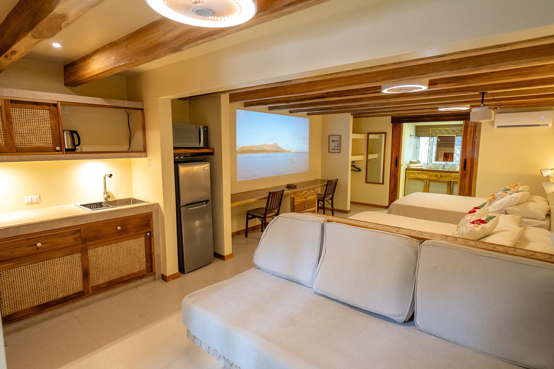 Poolside Family Suite with Kitchen & Projector thumbnail 7