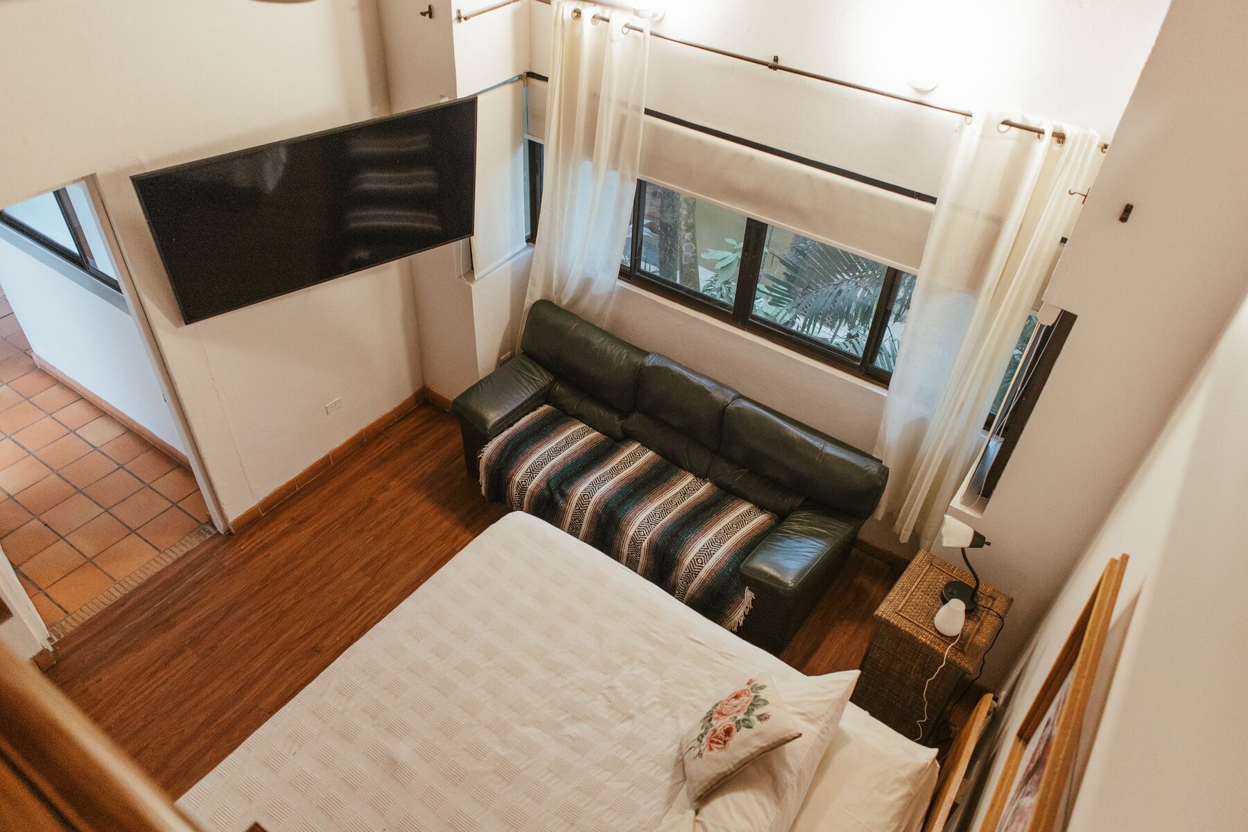 Family Mezzanine Apartment thumbnail 6